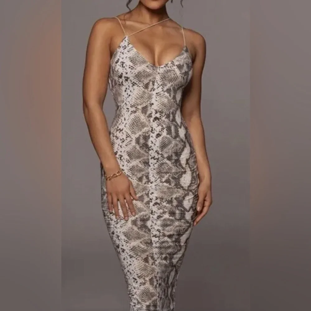 NWT Jluxlabel cobra Sylvia Diagonal strap dress S - Picture 1 of 5